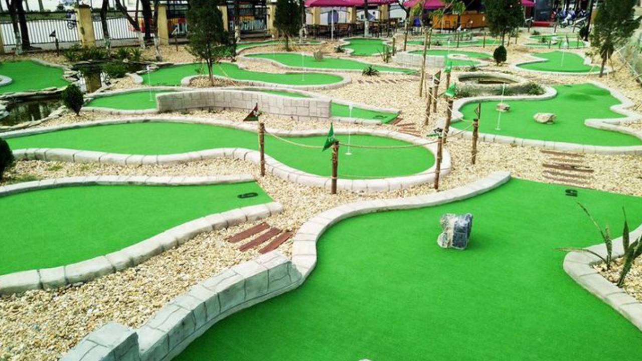 Mini Golf